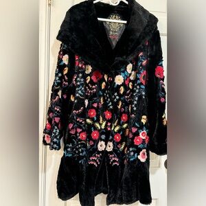 Women’s Johnny Was Coat, size XXL, embroidered flowers